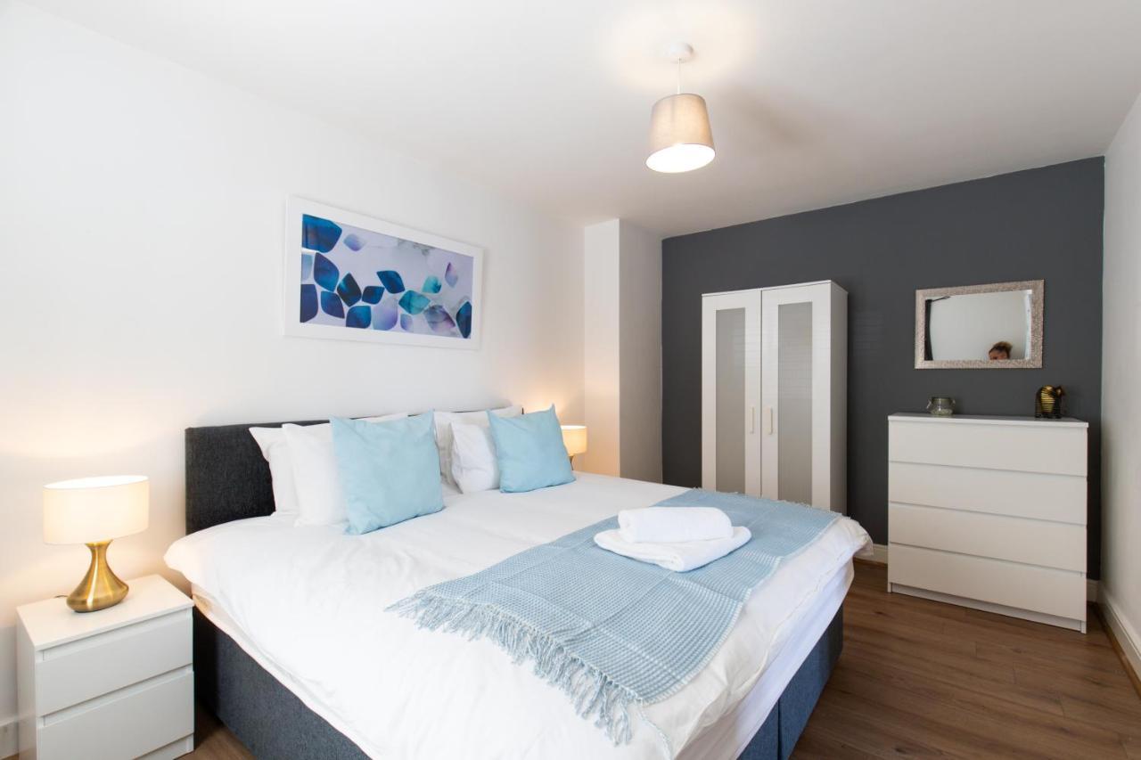Velvet 1-Bedroom Apartment, Clockhouse, Hoddesdon Cameră foto